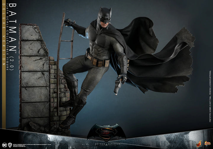 Hot Toys Batman v Superman Dawn of Justice Batman 1/6th Scale Deluxe Figure