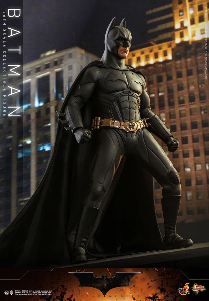 Hot Toys DC Batman The Dark Knight Batman Begins 1/6th Scale Figure