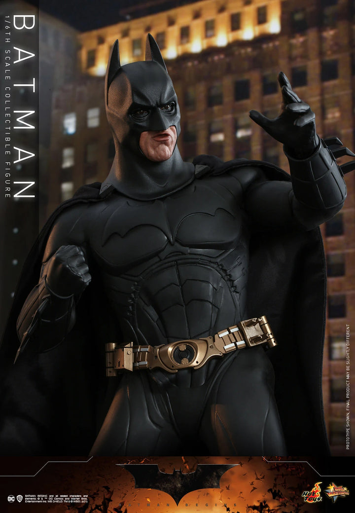 Hot Toys DC Batman The Dark Knight Batman Begins 1/6th Scale Figure