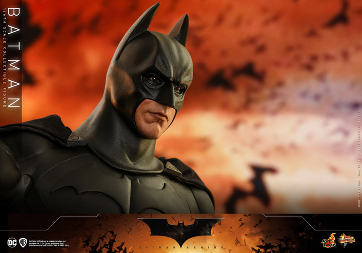 Hot Toys DC Batman The Dark Knight Batman Begins 1/6th Scale Figure