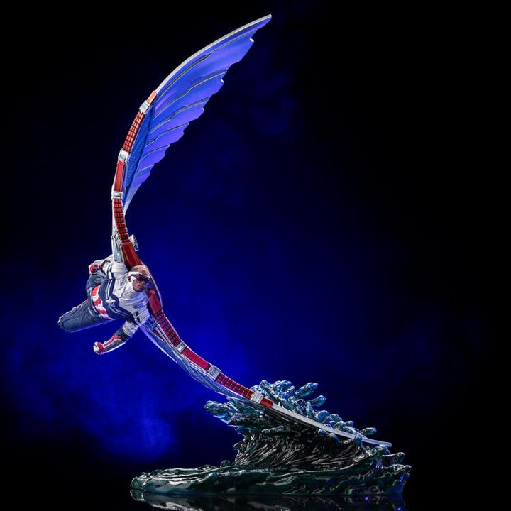 Iron Studios Diorama Series Captain America Sam Wilson 1/10 Deluxe Scale Limited Edition Statue