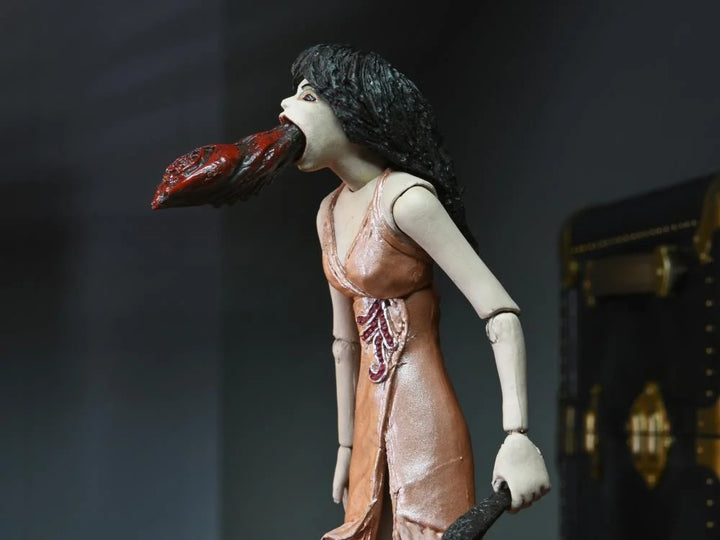 NECA Puppet Master Action Figure Set Leech Woman and Toulons Puppet Case