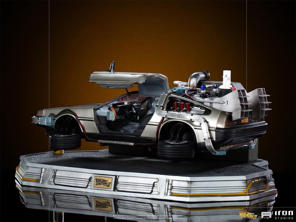 Iron Studios Back to the Future Part II DeLorean 1/10 Scale Deluxe Art Scale Limited Edition Statue