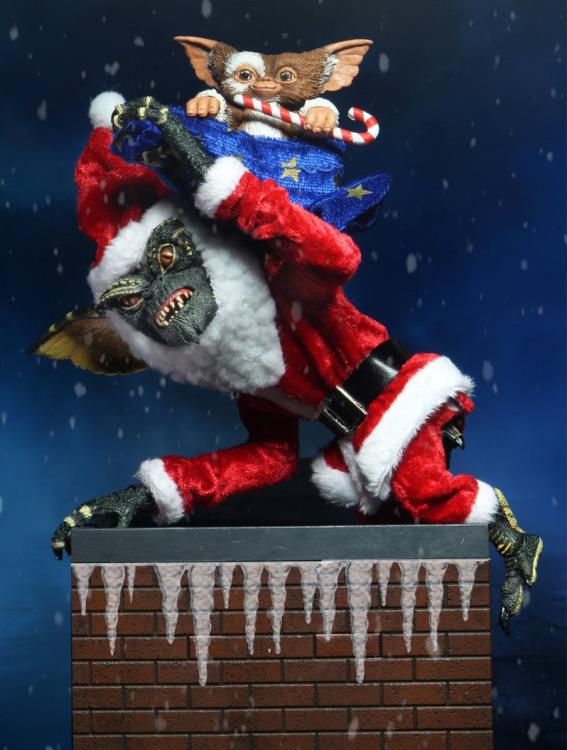 NECA Gremlins Santa Stripe & Gizmo Ultimate 7" Action Figure Two-Pack