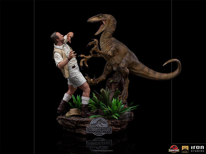 Iron Studios Jurassic Park Clever Girl 1/10 Deluxe Art Scale Statue