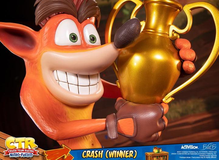 First4Figures Crash Bandicoot Team Racing Nitro-Fueled Winner Crash Statue
