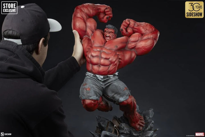 Sideshow Marvel Premium Format Red Hulk (Thunderbolt Ross) Exclusive 29" Statue