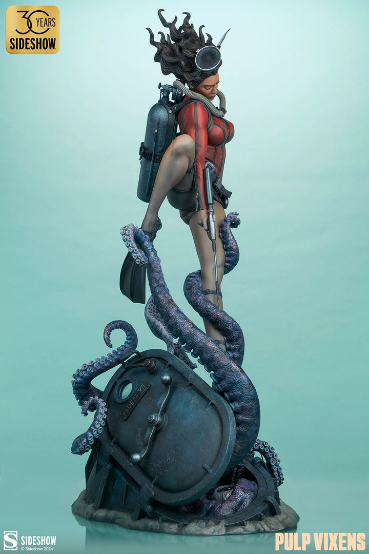 Sideshow Pulp Vixens: Deep Down Premium Format 24" Statue
