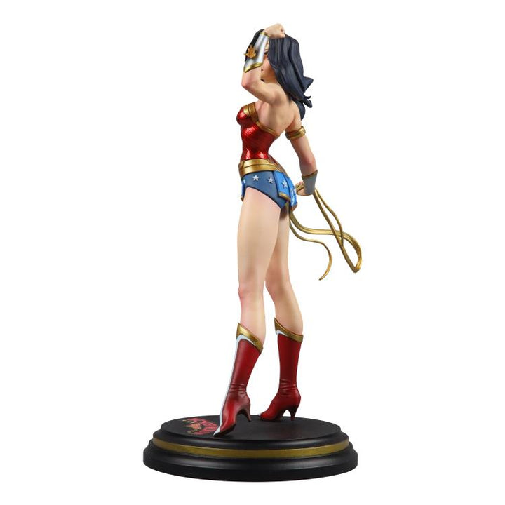 McFarlane Cover Girls Of the DC Universe Wonder Woman (J. Scott Campbell) 1/8 Scale Limited Edition Statue