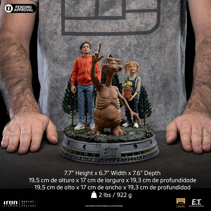Iron Studios E.T. the Extra-Terrestrial E.T, Elliot, and Gertie 1/10 Deluxe Art Scale Limited Edition Statue