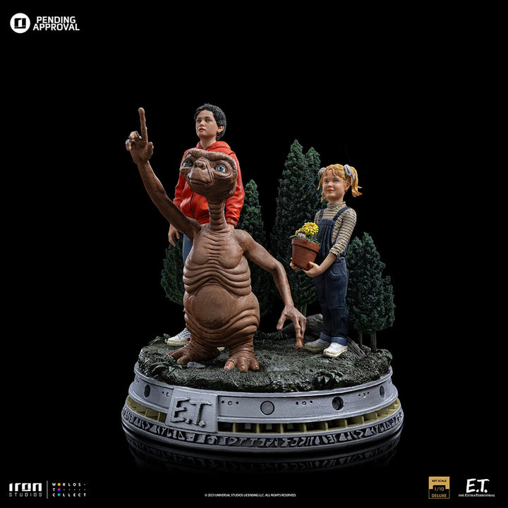 Iron Studios E.T. the Extra-Terrestrial E.T, Elliot, and Gertie 1/10 Deluxe Art Scale Limited Edition Statue