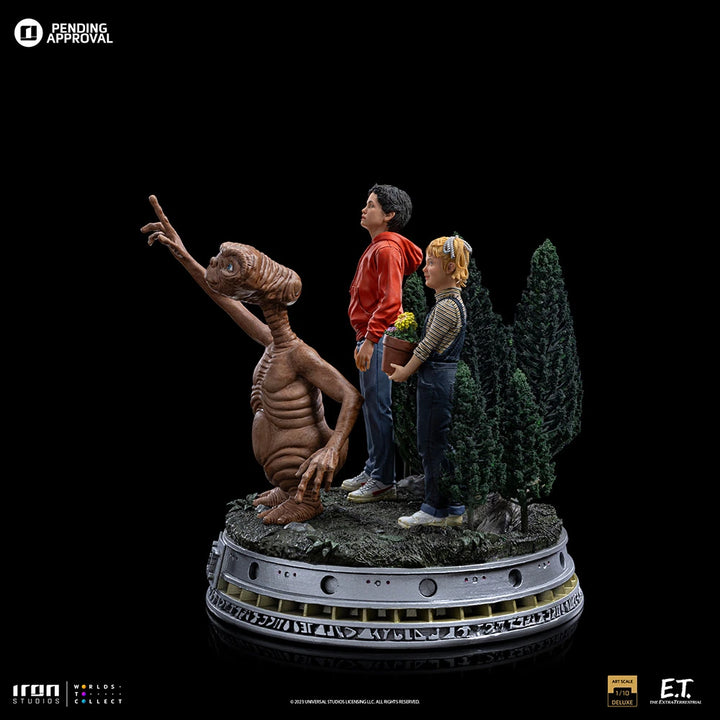 Iron Studios E.T. the Extra-Terrestrial E.T, Elliot, and Gertie 1/10 Deluxe Art Scale Limited Edition Statue