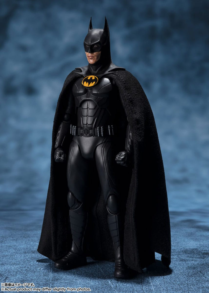 DC The Flash Movie S.H.Figuarts Batman Action Figure