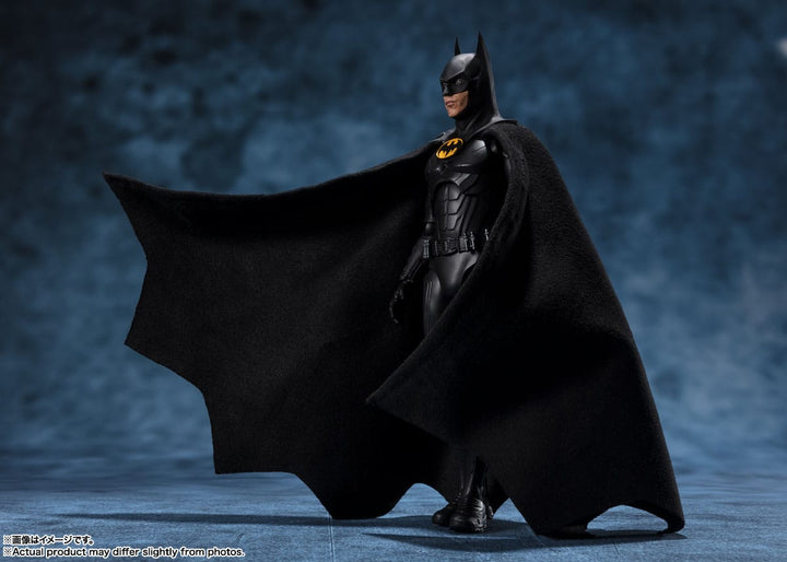 DC The Flash Movie S.H.Figuarts Batman Action Figure