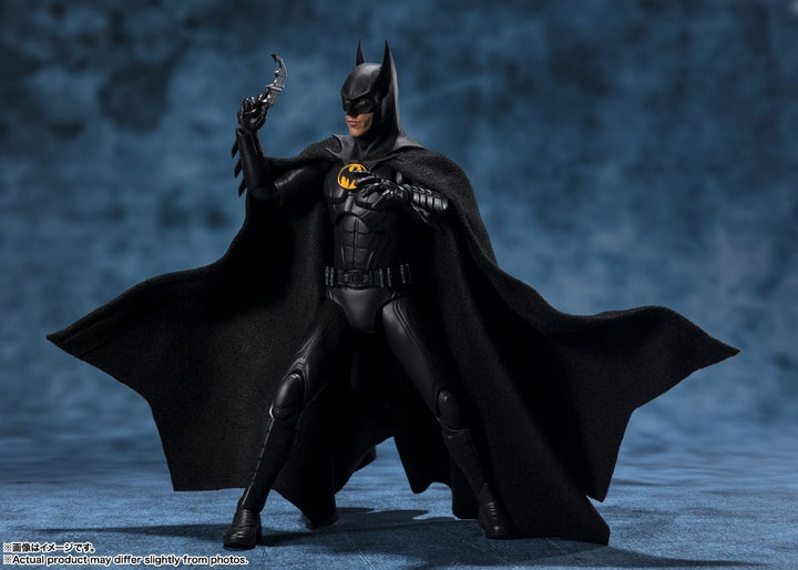 DC The Flash Movie S.H.Figuarts Batman Action Figure