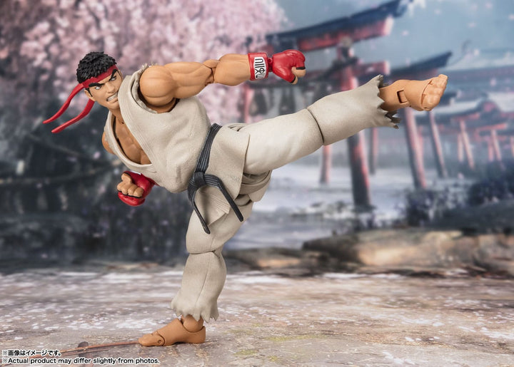 Street Fighter S.H.Figuarts Ryu (Outfit 2) Action Figure