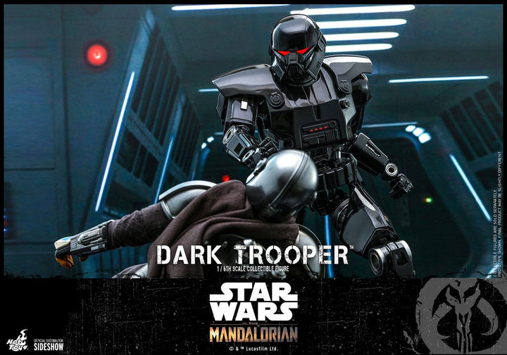 Hot Toys Star Wars The Mandalorian Dark Trooper 1/6th Scale Figure