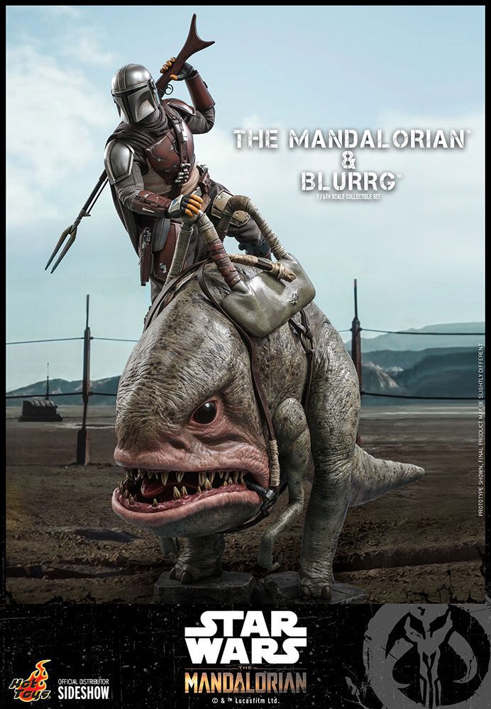 Hot Toys The Mandalorian The Mandalorian and Blurrg 1/6th Scale Figure Set