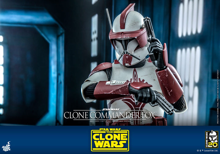 Hot Toys Star Wars The Clone Wars Clone Commander Fox 1/6th Scale Figure