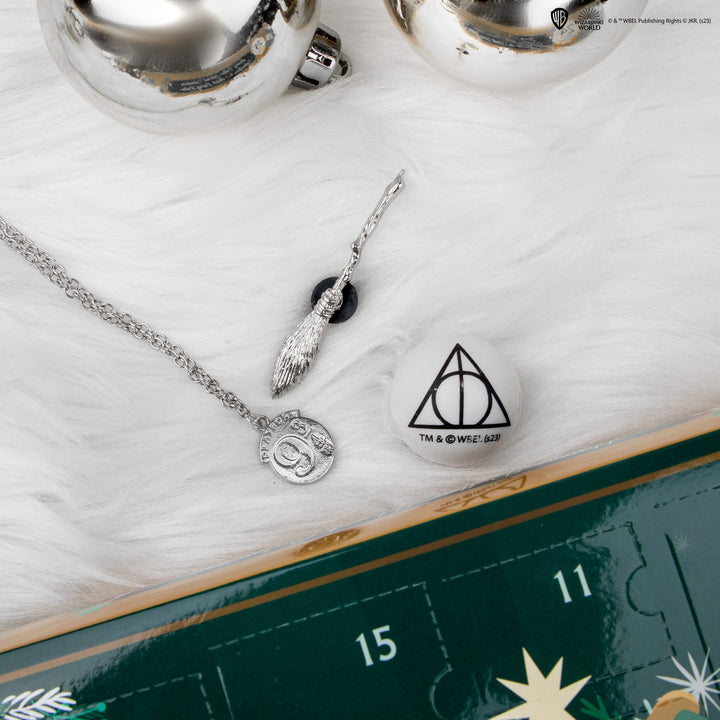 Official Wizarding World Harry Potter 2023 Advent Calendar