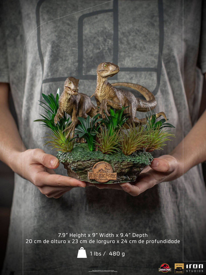 Iron Studios Jurassic Park Just The Two Raptors Deluxe 1/10 Scale Statue