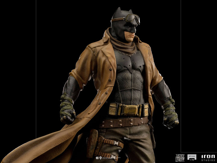 Iron Studios DC Zack Snyder's Justice League Knightmare Batman 1/10 Art Scale Statue