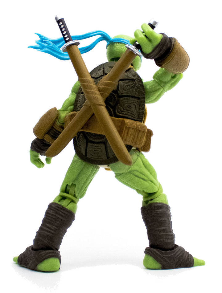 Teenage Mutant Ninja Turtles BST AXN Comic Heroes Leonardo Action Figure : PRE-ORDER ETA MAY
