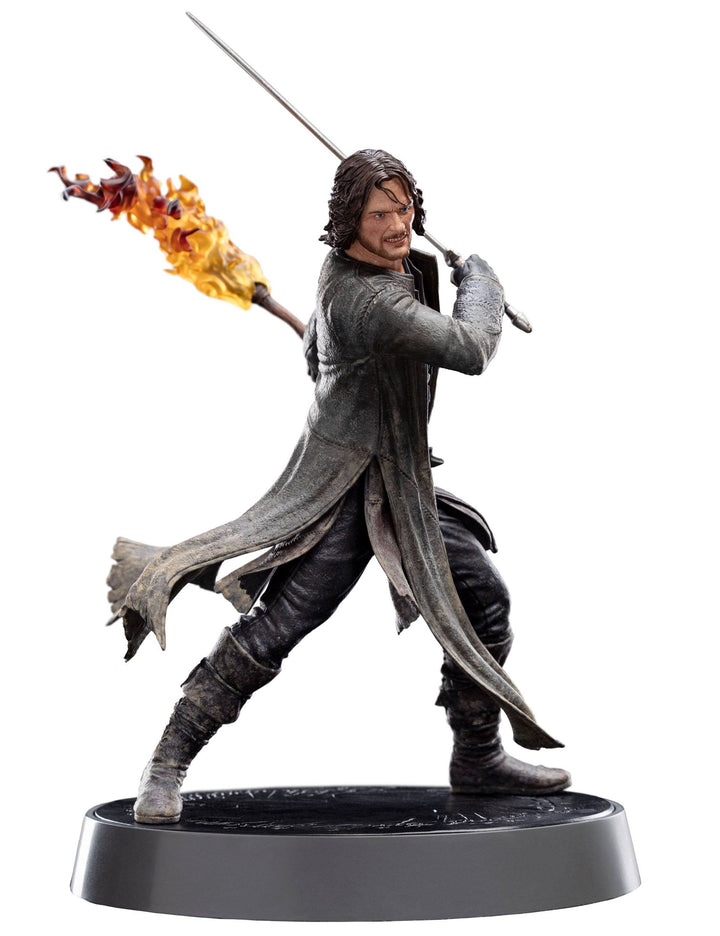 Official The Lord of the Rings Figures of Fandom Aragorn Figure