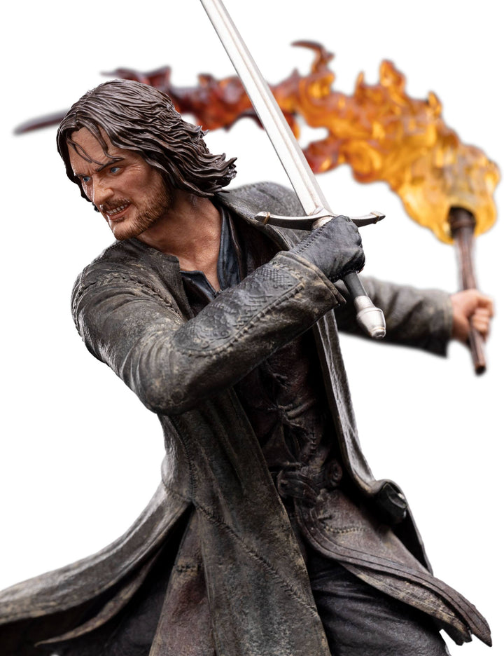 Official The Lord of the Rings Figures of Fandom Aragorn Figure