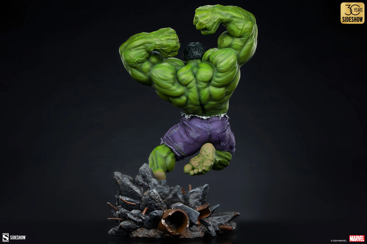 Sideshow Marvel Premium Format Hulk (Classic) 1/4 Scale Statue