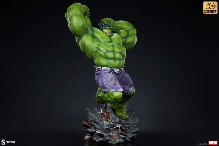 Sideshow Marvel Premium Format Hulk (Classic) 1/4 Scale Statue