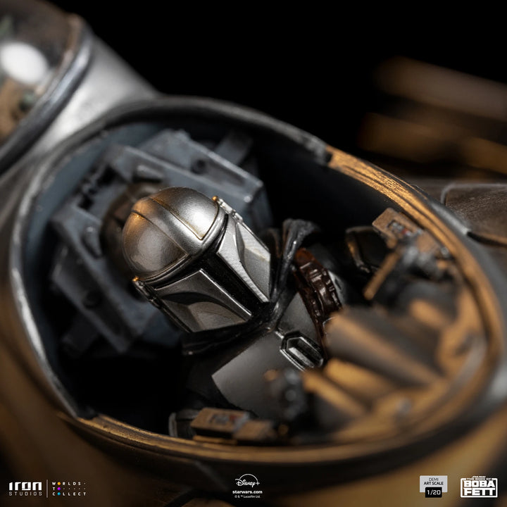 Iron Studios Star Wars The Mandalorian Mando's N-1 Starfighter 1/20 Art Scale Limited Edition Statue