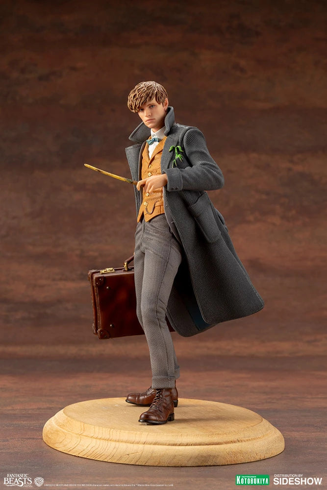 Fantastic Beasts The Crimes of Grindelwald ArtFX+ Newt Scamander Statue