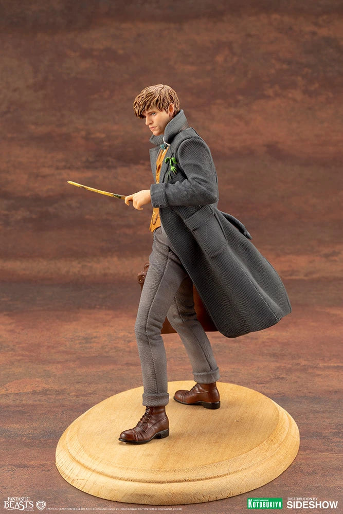 Fantastic Beasts The Crimes of Grindelwald ArtFX+ Newt Scamander Statue