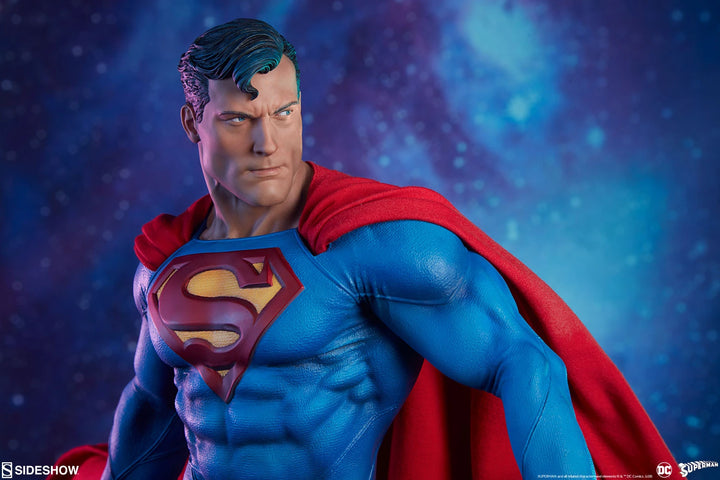 Sideshow Superman Premium Format 26" Limited Edition Figure