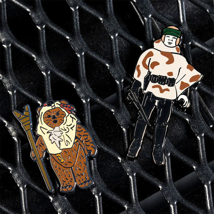 Official Pin Kings Star Wars Enamel Pin Badge Set Paploo and Luke Skywalker (in Battle Poncho)