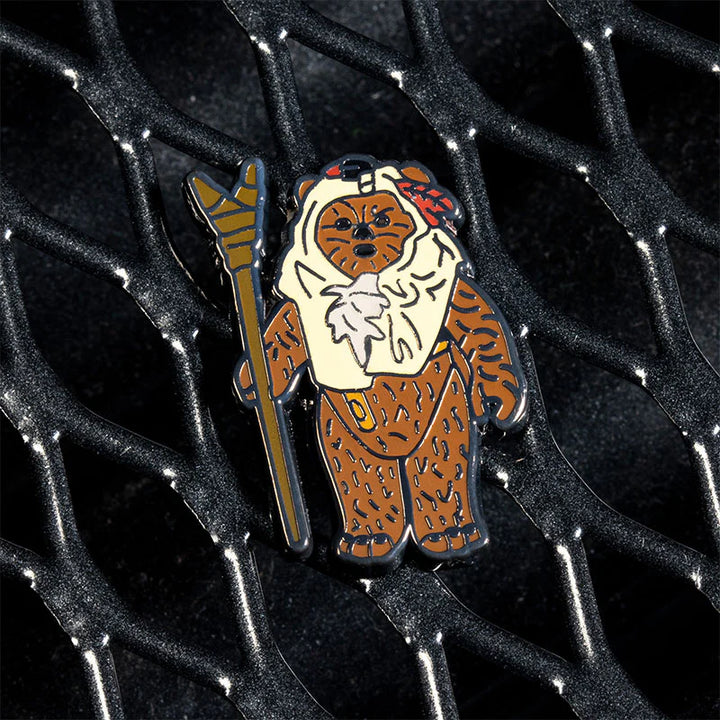 Official Pin Kings Star Wars Enamel Pin Badge Set Paploo and Luke Skywalker (in Battle Poncho)