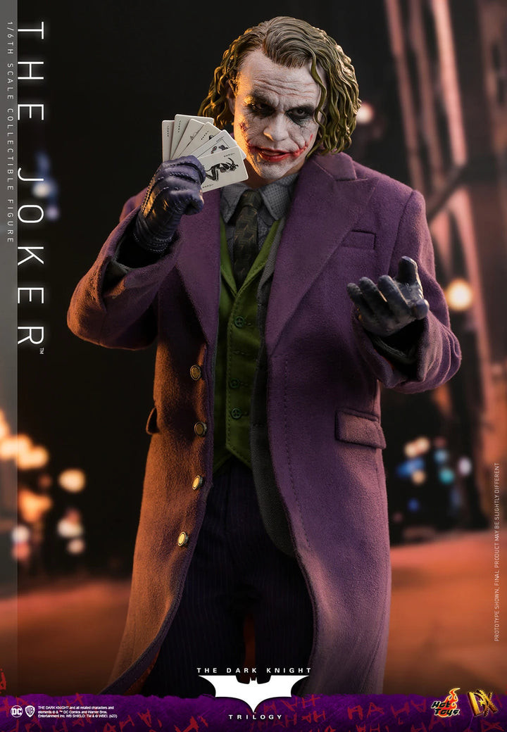 Hot Toys The Dark Knight The Joker 1/6th Scale Action Figure