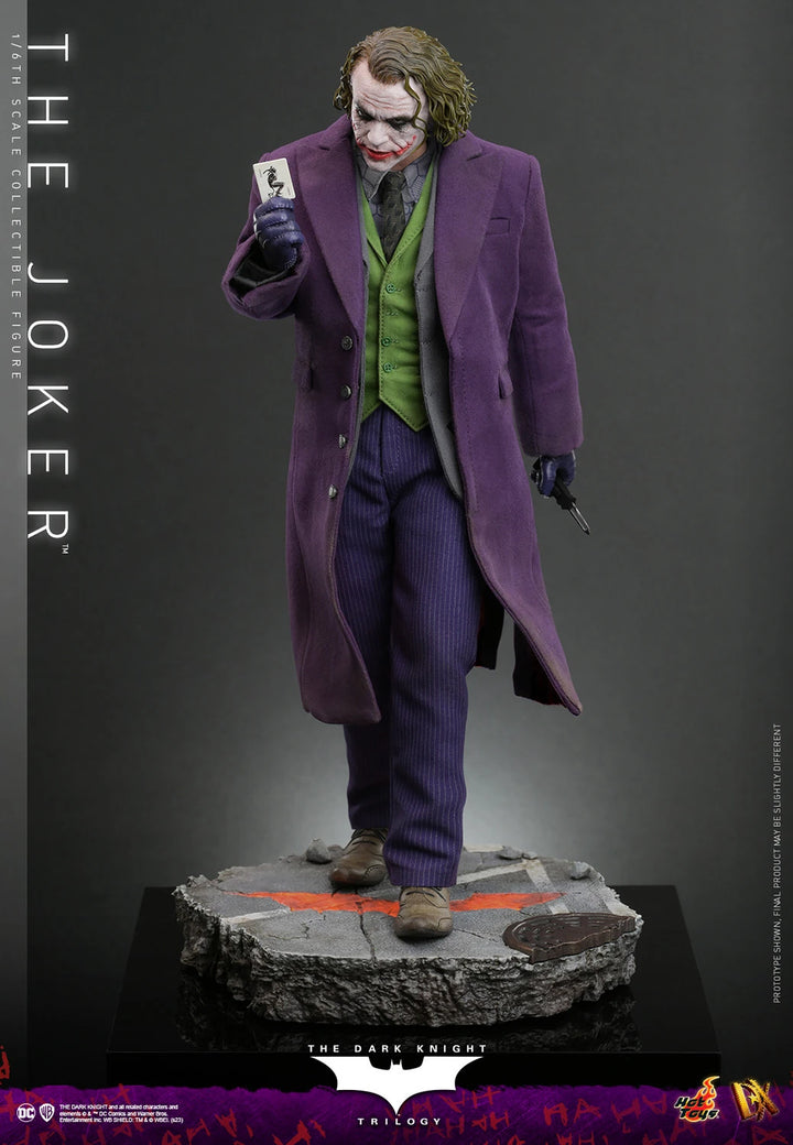 Hot Toys The Dark Knight The Joker 1/6th Scale Action Figure