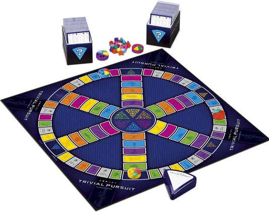 Trivial Pursuit Master Edition – Classic Quiz Game with 2,950 Questions, alternate view