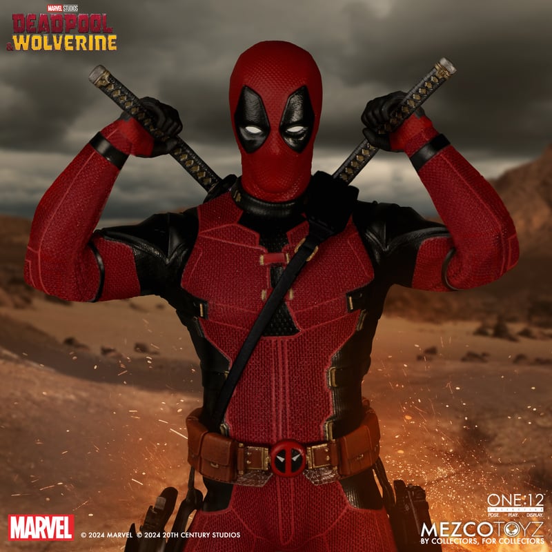 Deadpool and Wolverine MEZCO ONE12 COLLECTIVE Deluxe Action Figures Bundle
