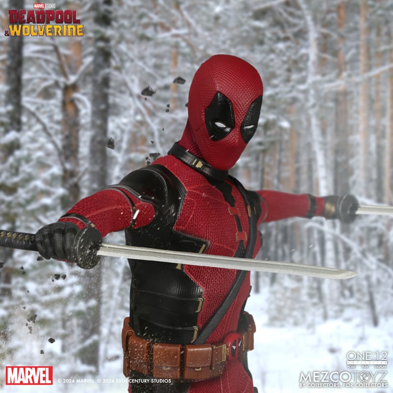 Deadpool and Wolverine MEZCO ONE12 COLLECTIVE Deluxe Action Figures Bundle