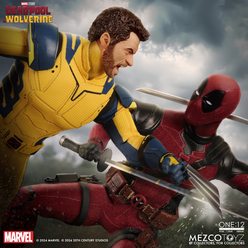 Deadpool and Wolverine MEZCO ONE12 COLLECTIVE Deluxe Action Figures Bundle