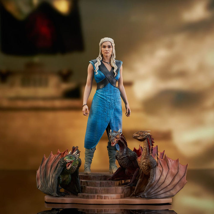 Game of Thrones Gallery Daenerys Targaryen Figure Diorama