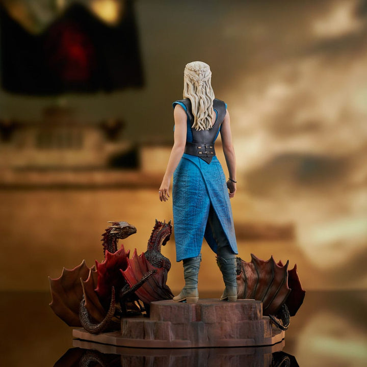 Game of Thrones Gallery Daenerys Targaryen Figure Diorama