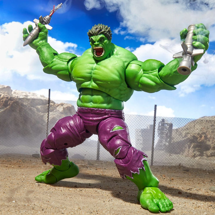 Marvel Legends Maximum Series Hulk 8.5" Scale Action Figure
