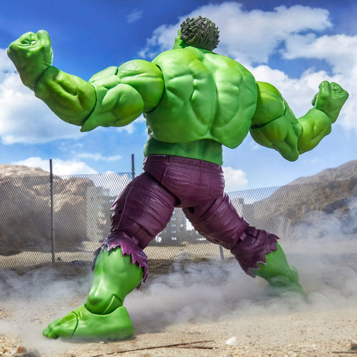 Marvel Legends Maximum Series Hulk 8.5" Scale Action Figure