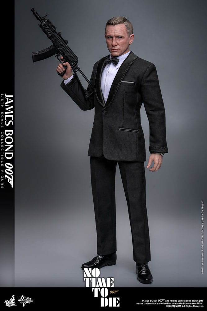 Hot Toys James Bond No Time to Die James Bond 1/6th Scale Figure