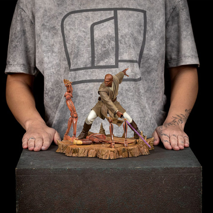 Iron Studios Mace Windu Star Wars 1/10 Scale Limited Edition Statue