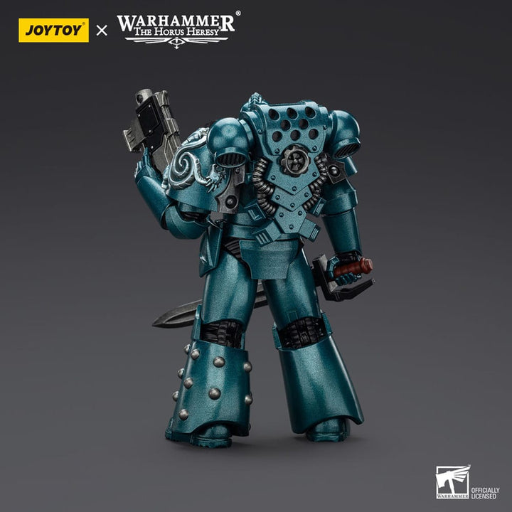 Warhammer Horus Heresy Alpha Legion Headhunter Prime Action Figure 20 cm